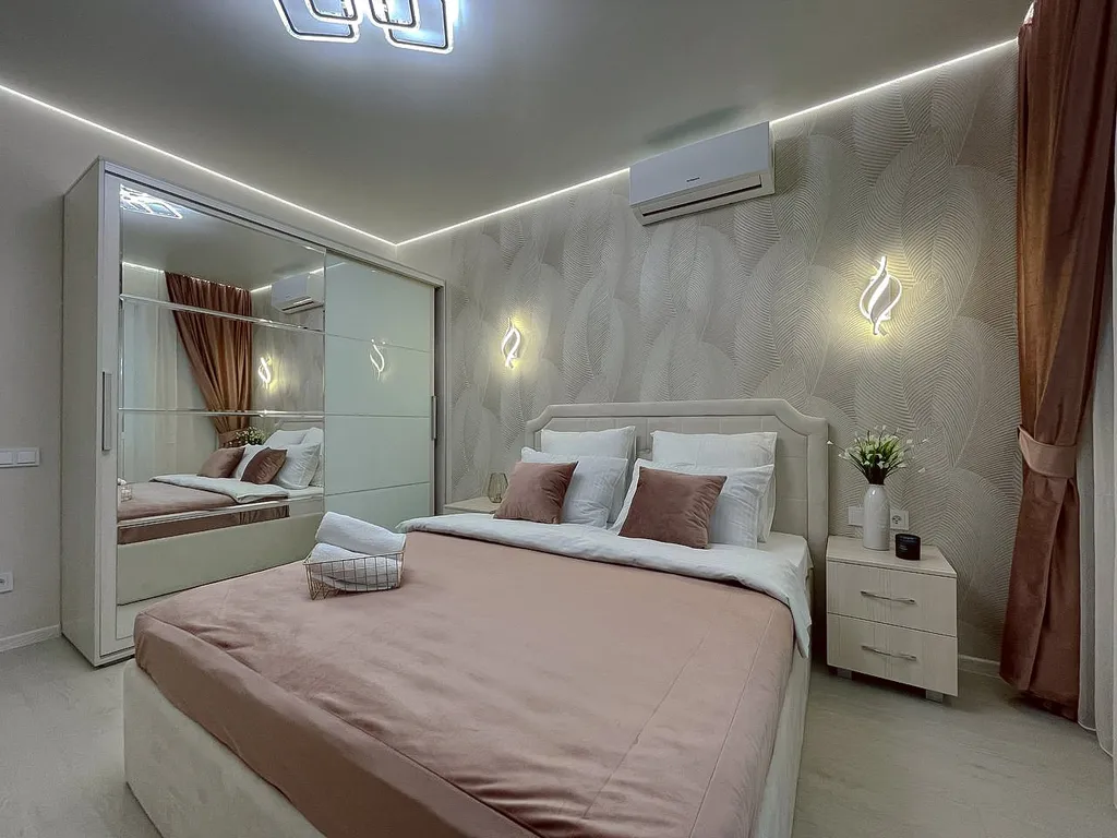 Уютная 2 к квартира с дизайнерским ремонтом в центре города