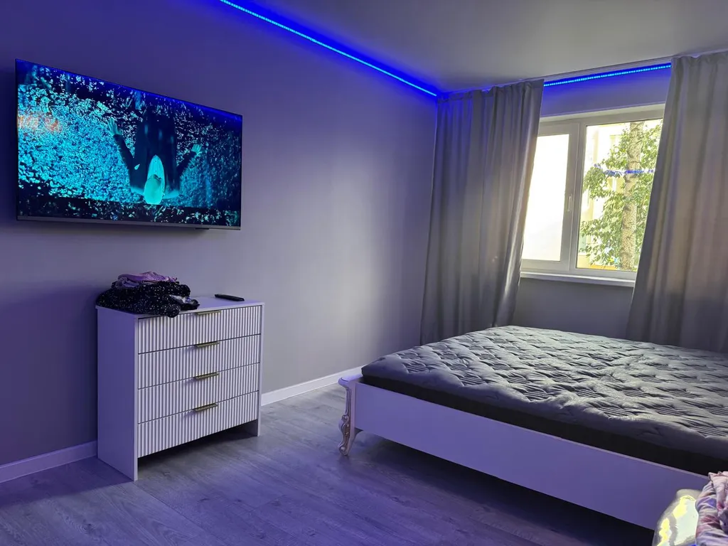 Двухкомнатная квартира в центре с дизайнерским ремонтом