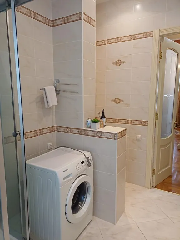 Исторический центр Полоцка 2-комнатная квартира, сталинка