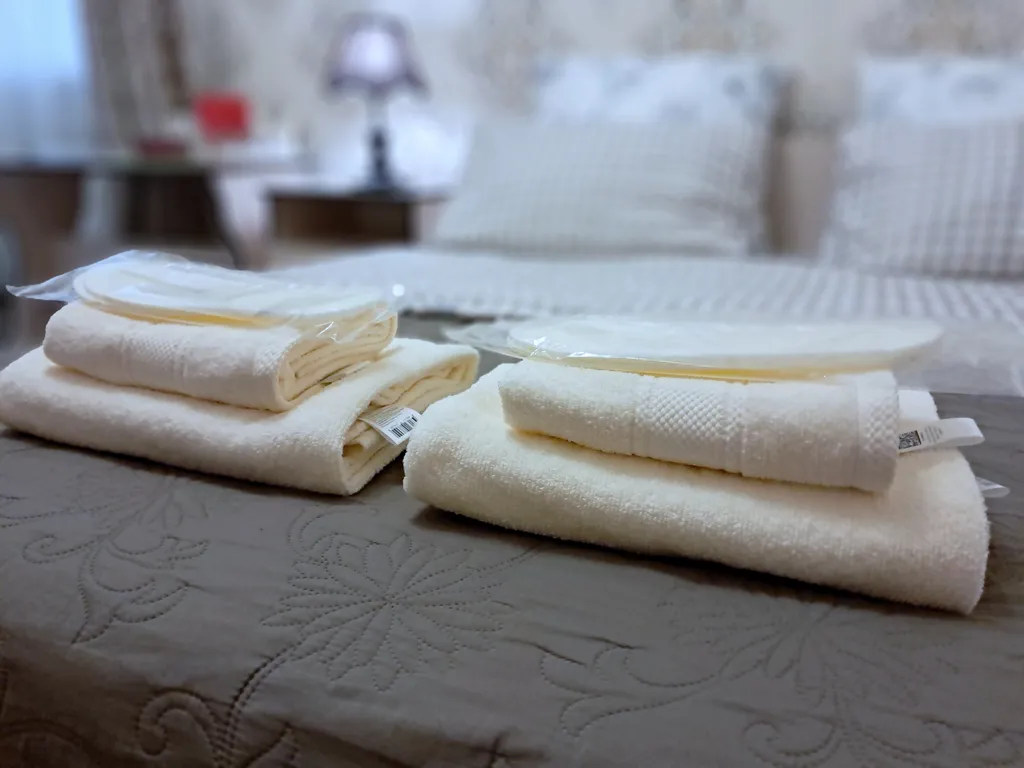 Номер в сердце города.Главный пр-т Азовский-2 мин.Набережная,пляж-5мин