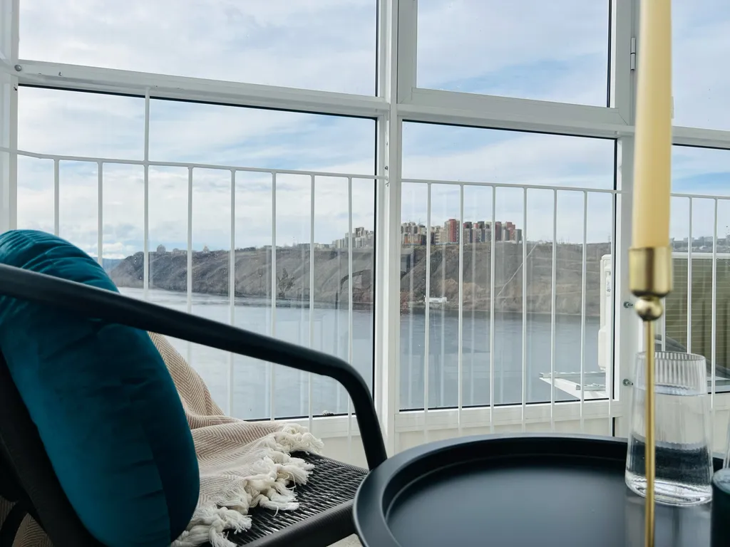 Квартира 2-комнатная квартира с красивым видом на енисей около заповедника столбы — Красноярск