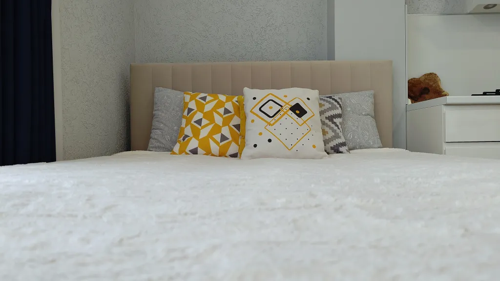 Панорамный апартамент-студия с роскошным видом на горы, в центре