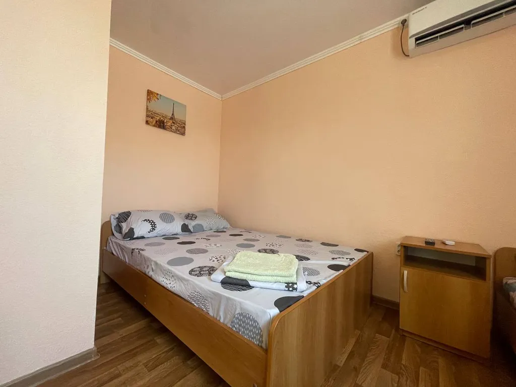 Коттедж Домик на берегу моря — аренда посуточно в Кучугуры