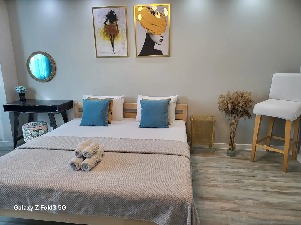 Уютная квартира в центре с видом на ночной город