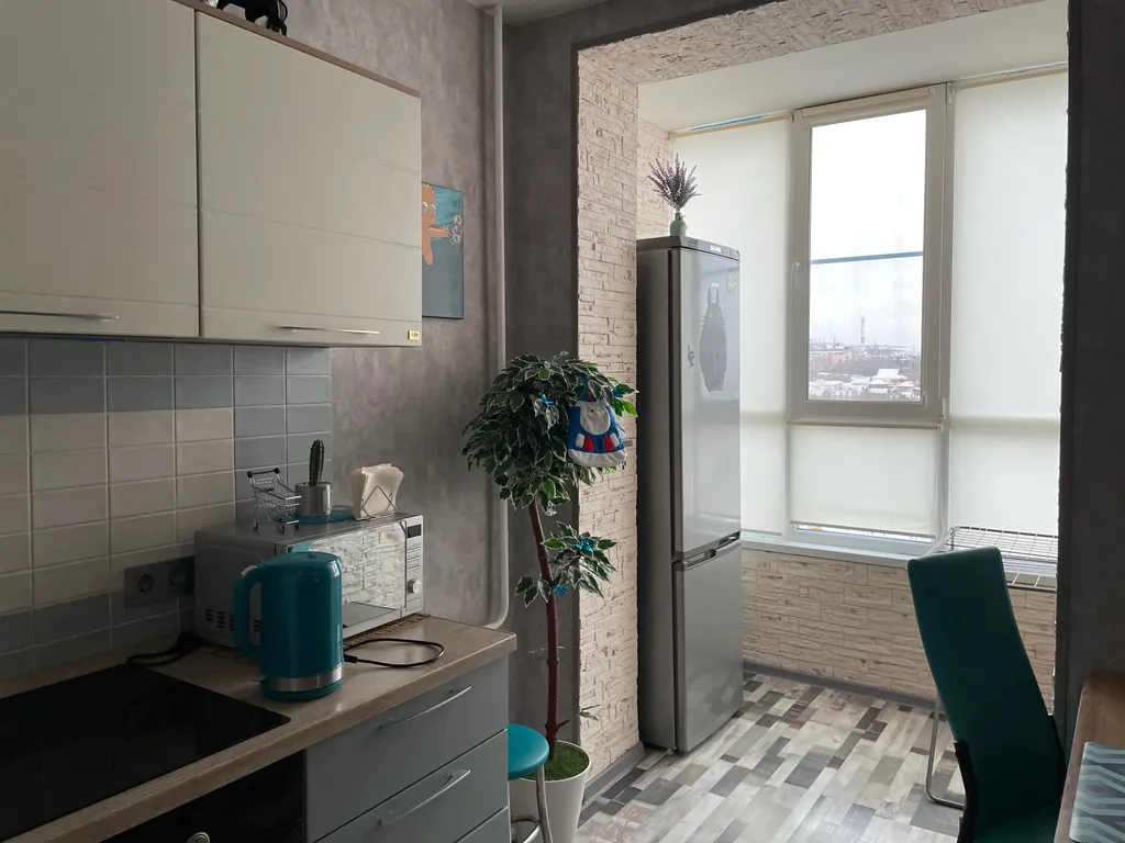 Студия с видом на Волгу