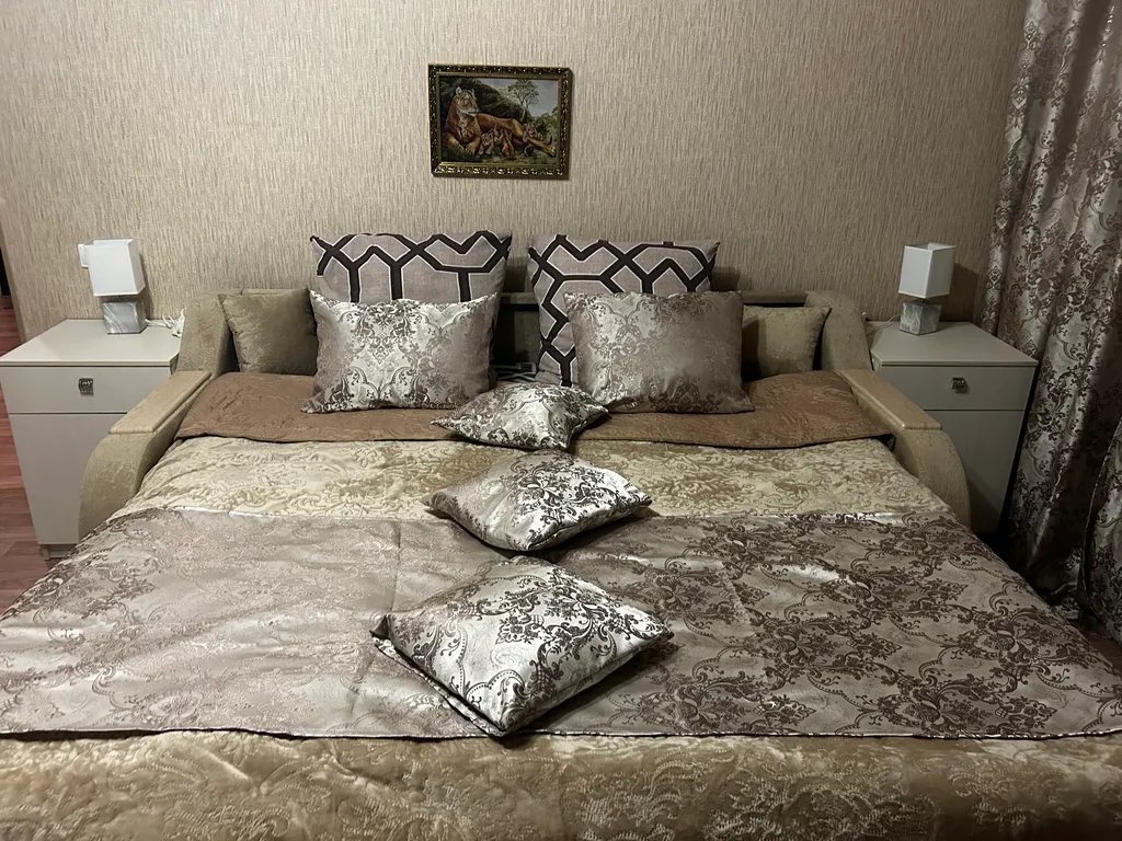 Квартира Большая комфортная квартира с необычными лоджиями — Санкт-Петербург