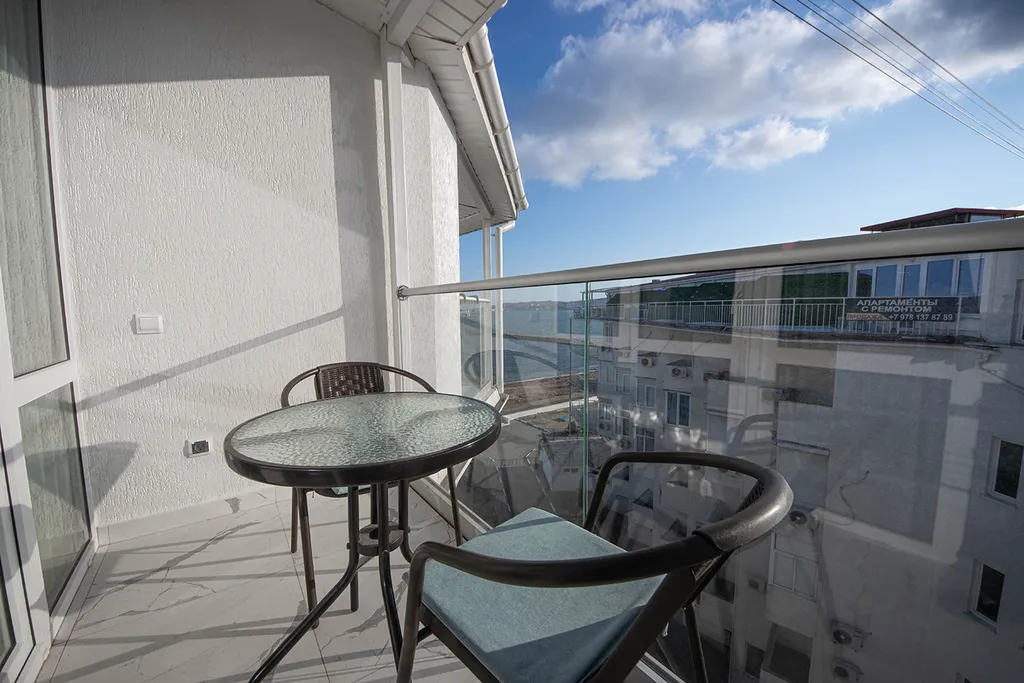 Дизайнерская студия в 20 метрах от пляжа