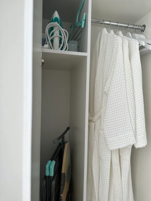 Комфортные апартаменты с видом на Дубовую рощу