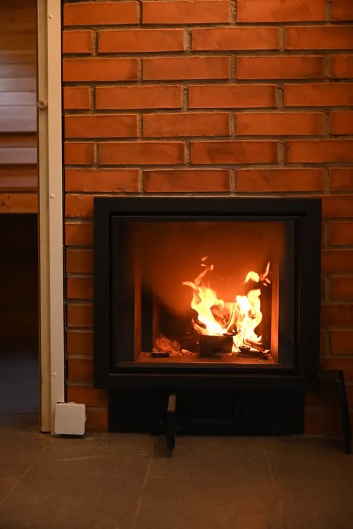 Лесной коттедж