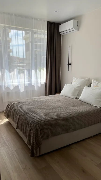 Шикарные апартаменты на первой береговой линии с бассейном