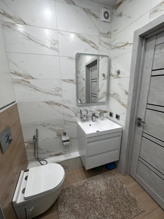 Уютная квартира в новом ЖК, в центре города