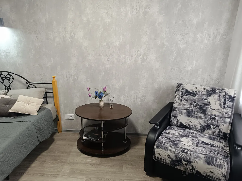 Отличная двухкомнатная квартира рядом с ЦУМом и Дворцом Спорта