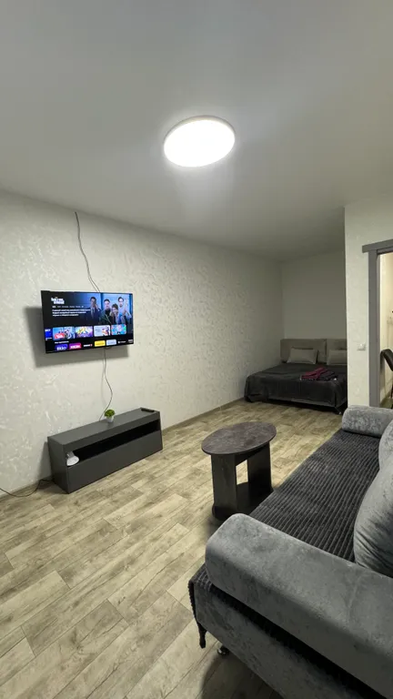 Уютная однокомнатная квартира с видом на самые красивые закаты у реки