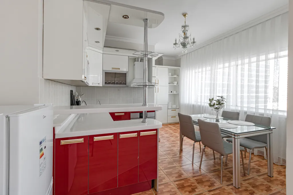 Светлая и уютная квартира в центре города с прекрасным видом