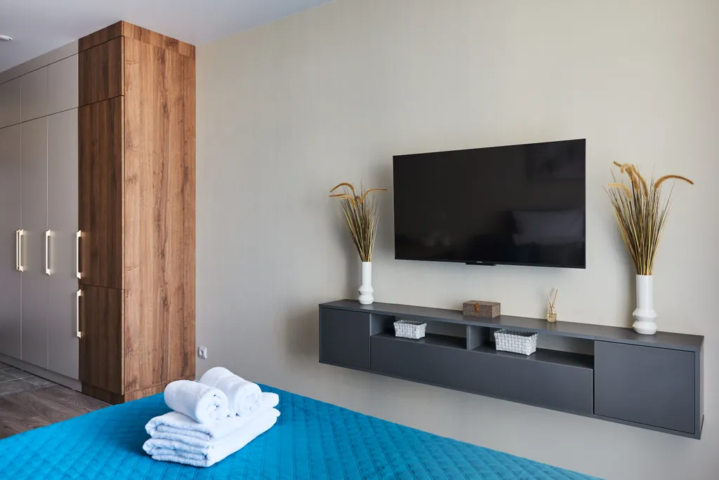 Студия для двух гостей