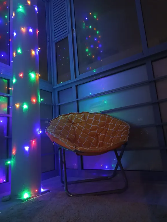 Новая квартира с панорамным балконом в расширенном центре