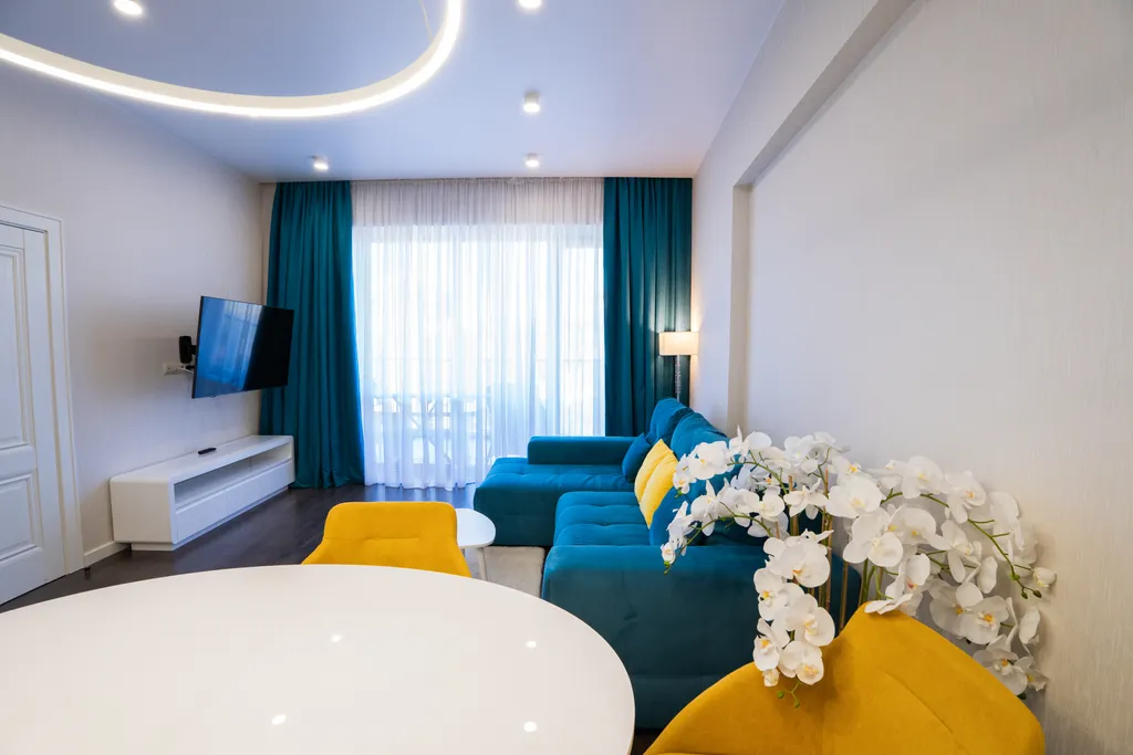 Трёхкомнатные апартаменты с видом на море и город