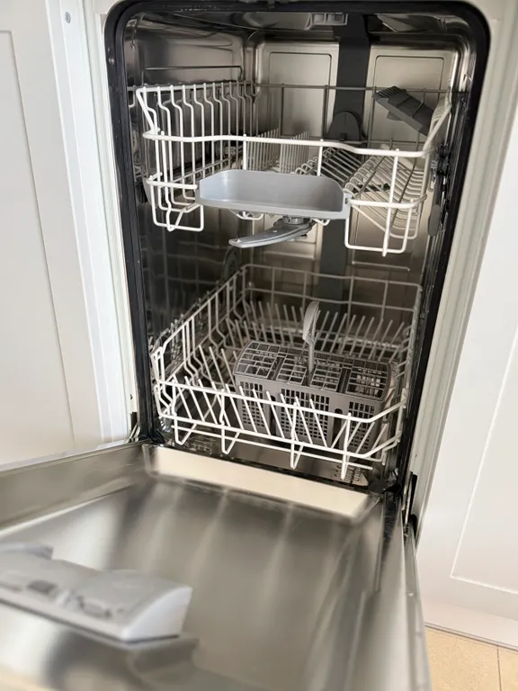 Квартира Уютная и светлая квартира рядом с морем — Светлогорск