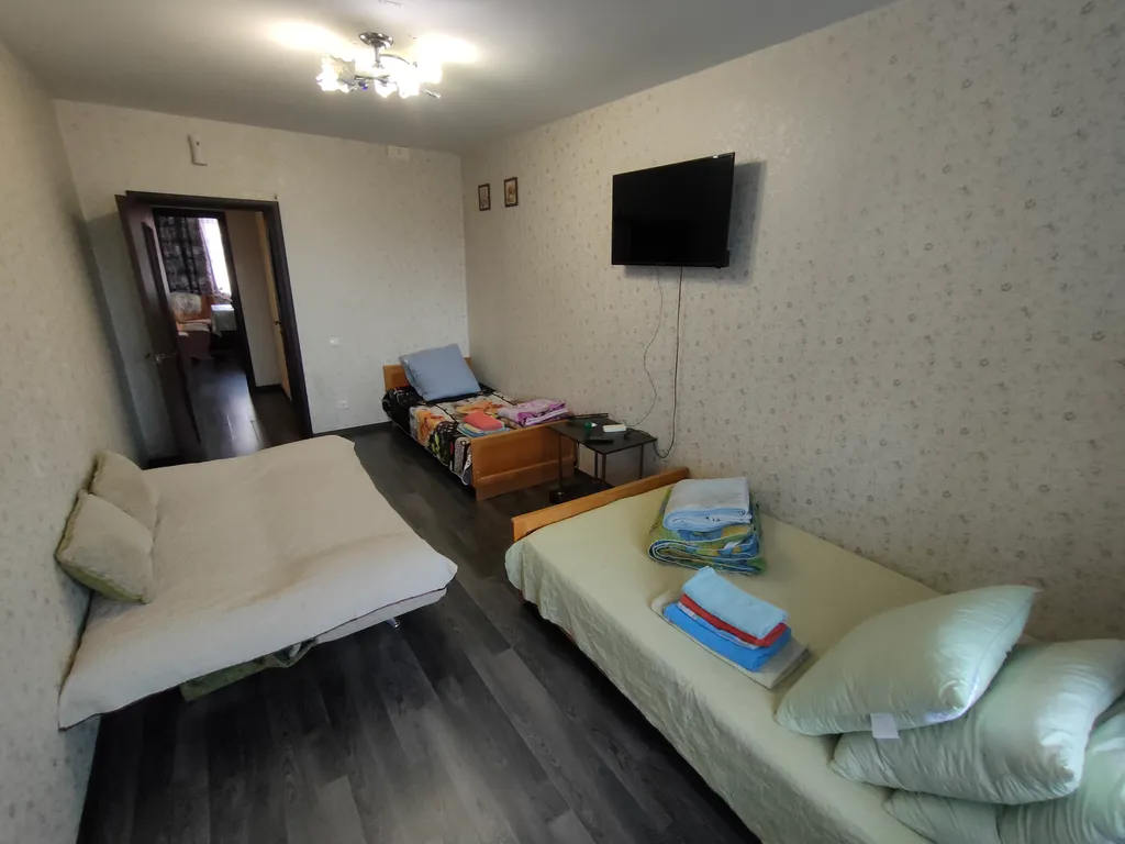 Квартира рядом с рекой Волхов, Форумом, Областной больницей, парком Луговой