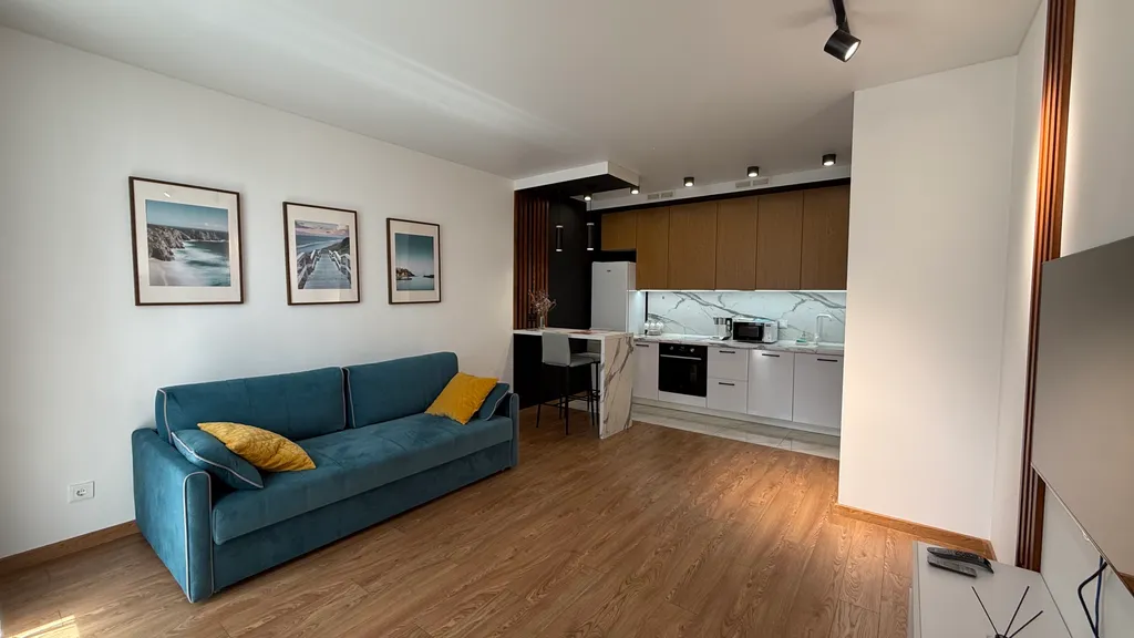 Стильная квартира в центре — аренда посуточно в Тюмень