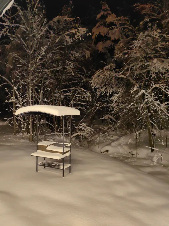 Дом у ручья