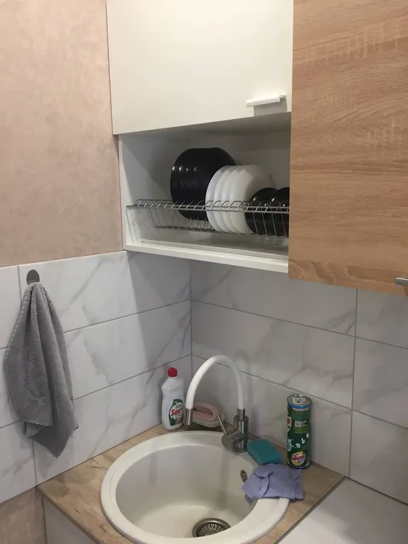 Cвeтлaя, простоpная, уютная квapтиpa