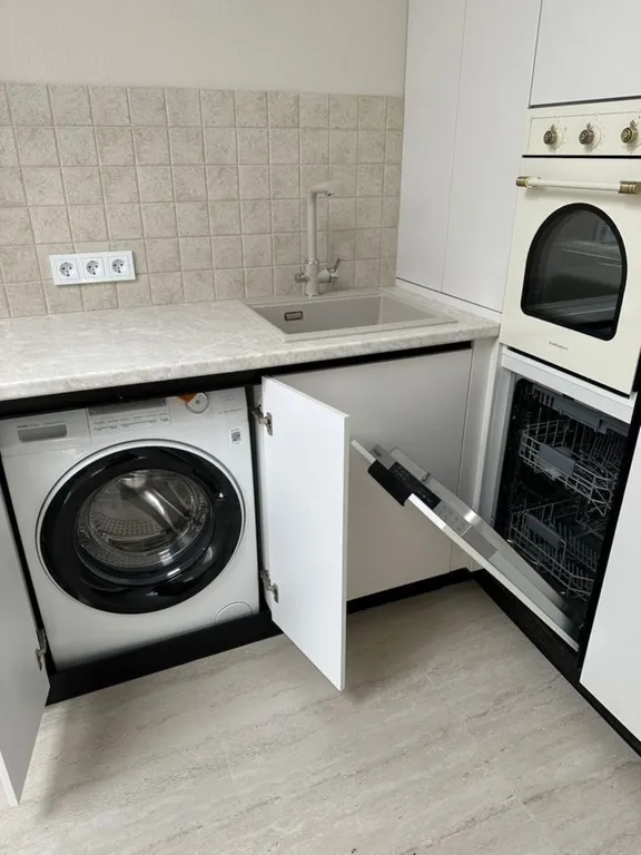 Видовая кваpтирa с панopaмoй моря