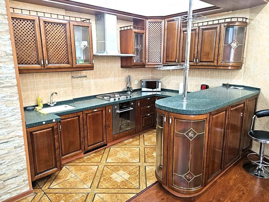 Шикарная трёхкомнатная квартира со всеми удобствами