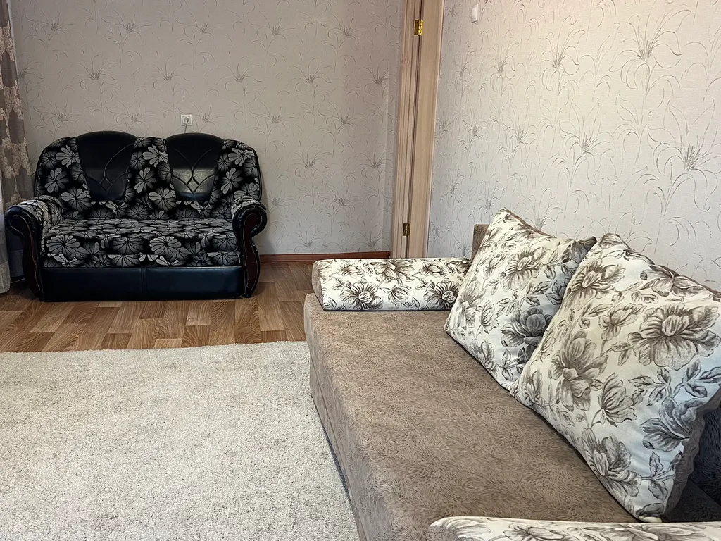 Однокомнатная квартира на улице Мира 7А