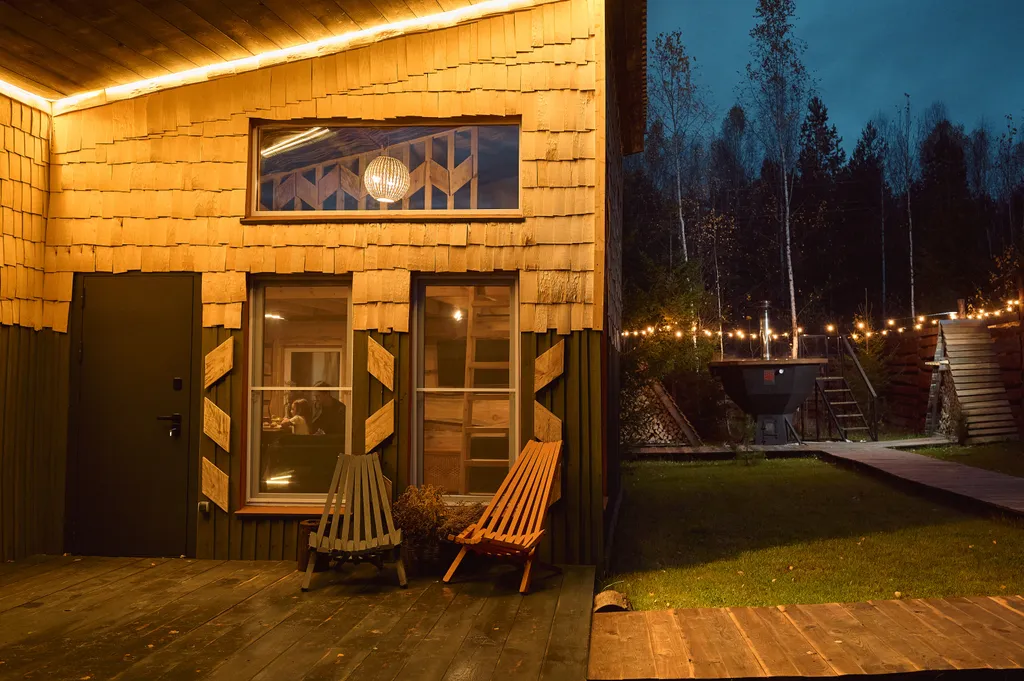 Уютный дом с баней и чаном в лесу