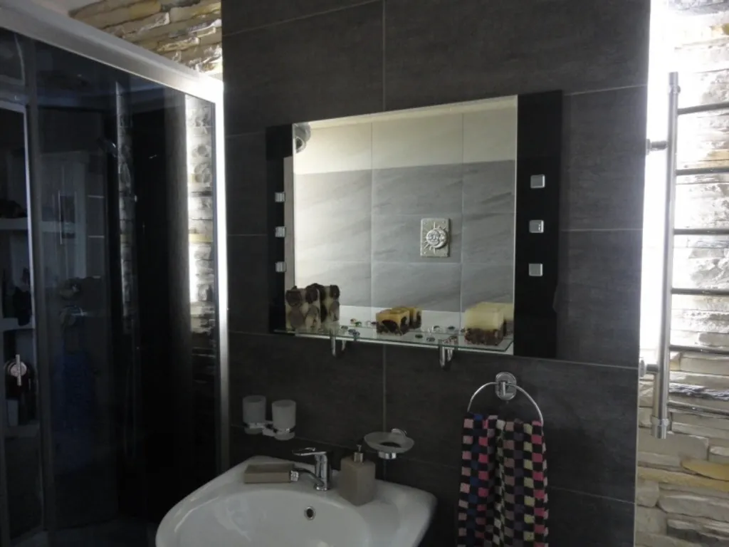 Элитная студия рядом с центром