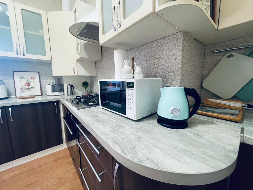 Квартира Квартира с двумя отдельными комнатами, исторический район, просторно — Калининград