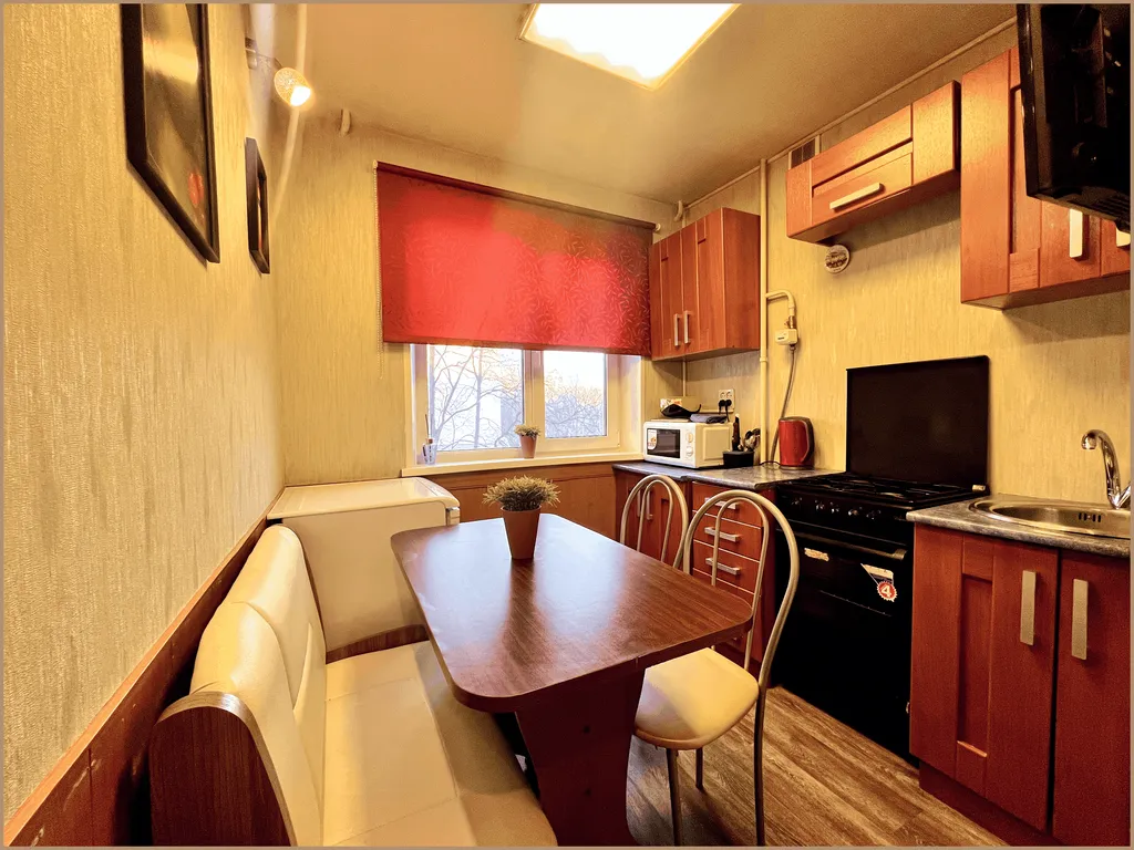 АПАРТЫ 51 в центре "Арктический уют" на Книповича, 34