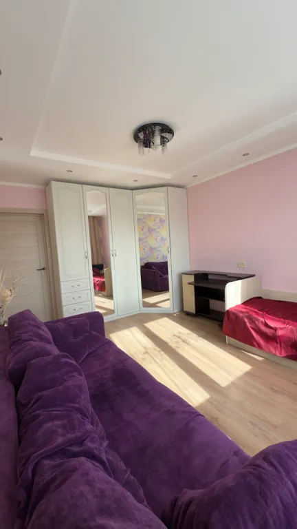 Просторная квартира для компании до 9 человек: по цене отеля, с душой