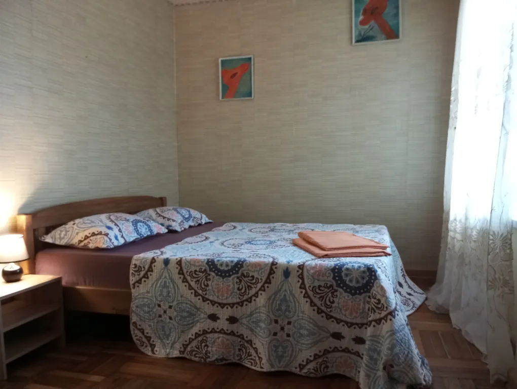 Благоустроенная, уютная и тихая квартира на 2-м этаже в центре