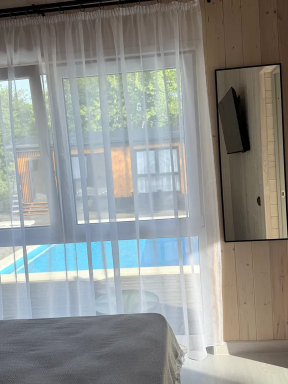 Домик с видом на море