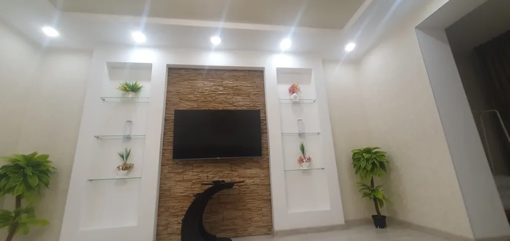 Квартира на набережной