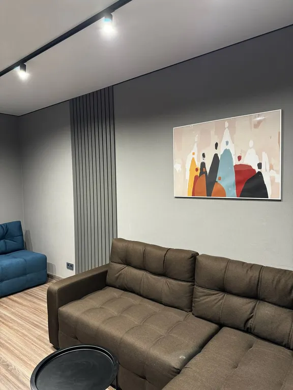 Комфортная двухкомнатная квартира недалеко от горнолыжного склона