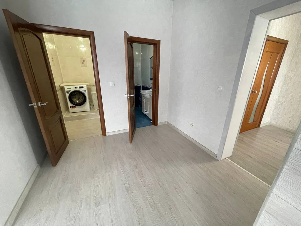 Уютный двухэтажный дом в черте города для отдыха и работы