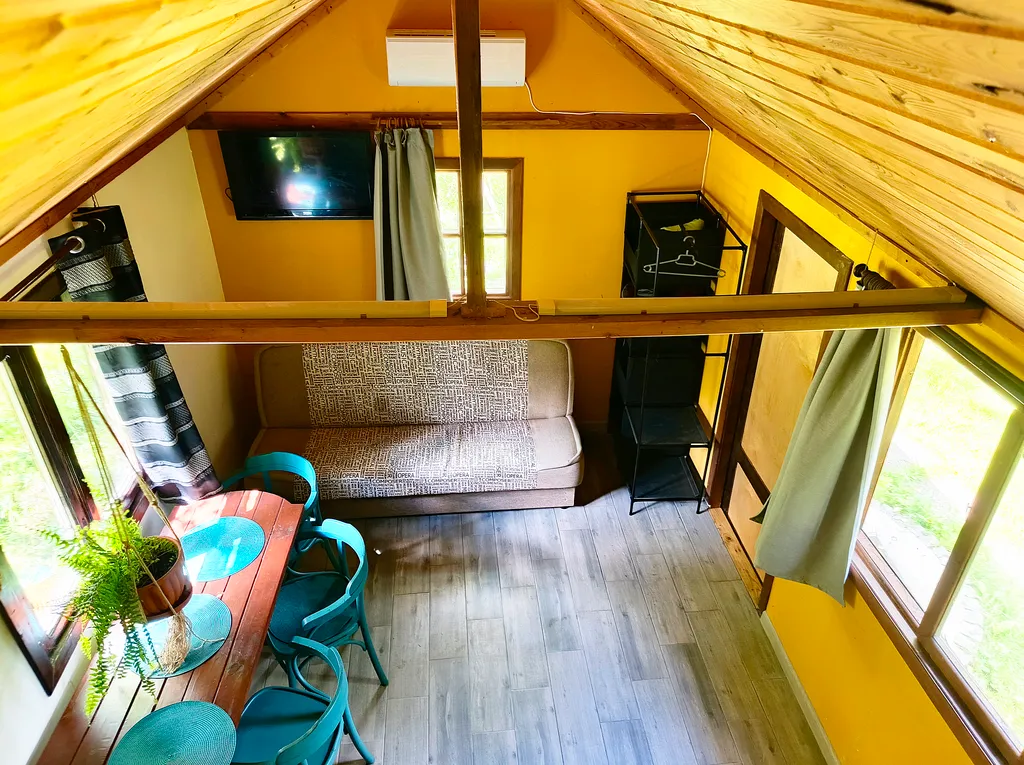 Коттедж Домик в яблоневом саду — Светлогорск