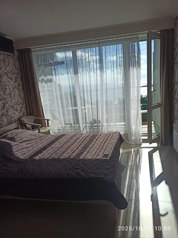 Квартира Квартира с потрясающим видом на море в элитном доме — Алушта