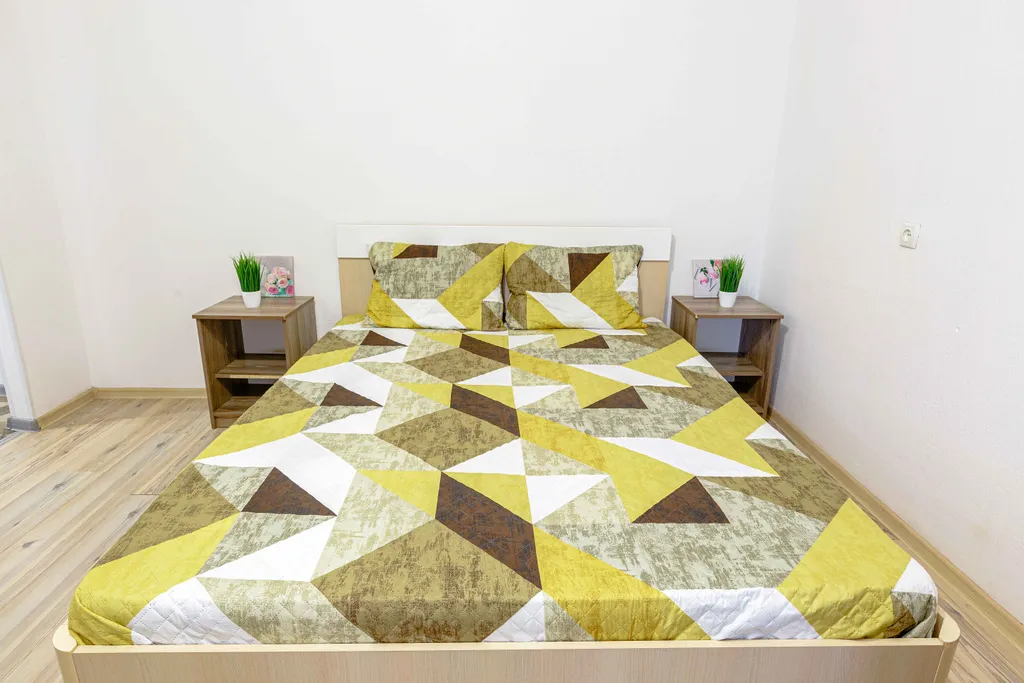 Двухкомнатная квартира в 2-х остановках от парка