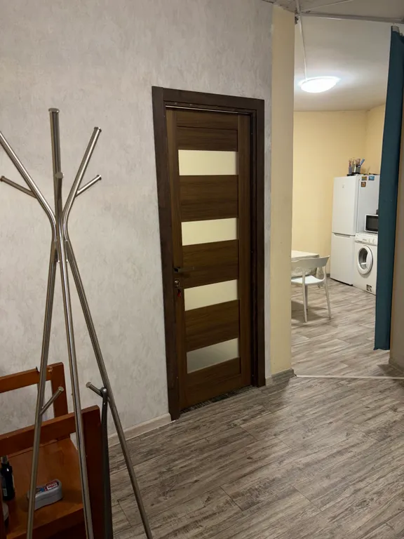 Двух Комнатная квартира рядом с метро народного ополчения.