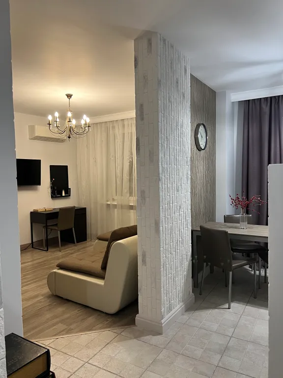 Уютная  квартира возле парка рядом со станцией