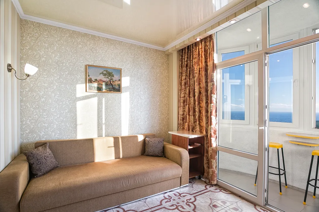 Квартира-студия с панорамным видом на море