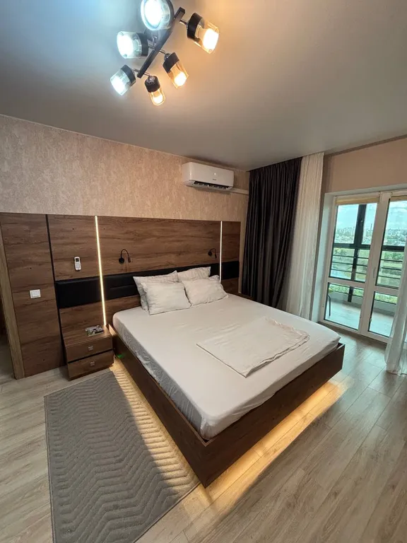 Панорамные апартаменты с видом на водохранилище