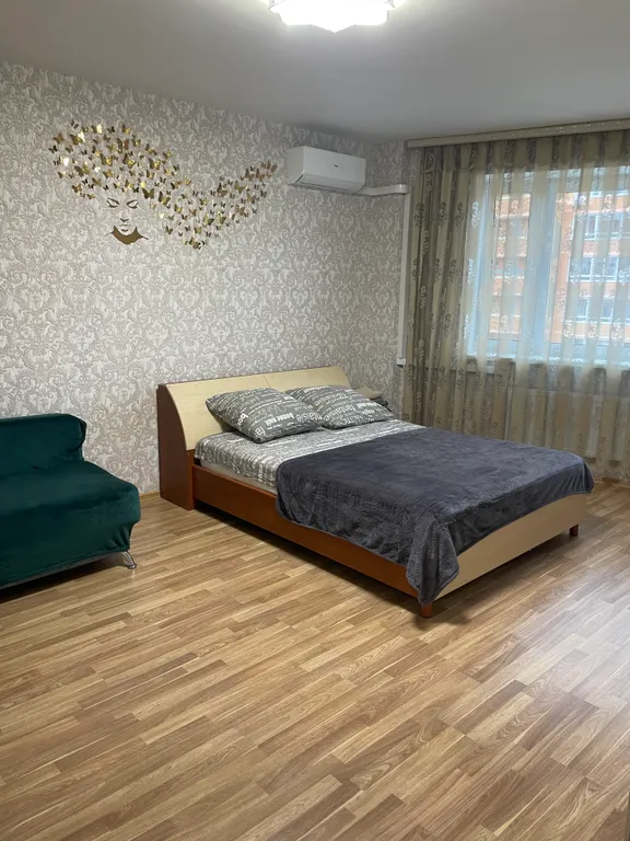 Просторная квартира — аренда посуточно в Старый Оскол