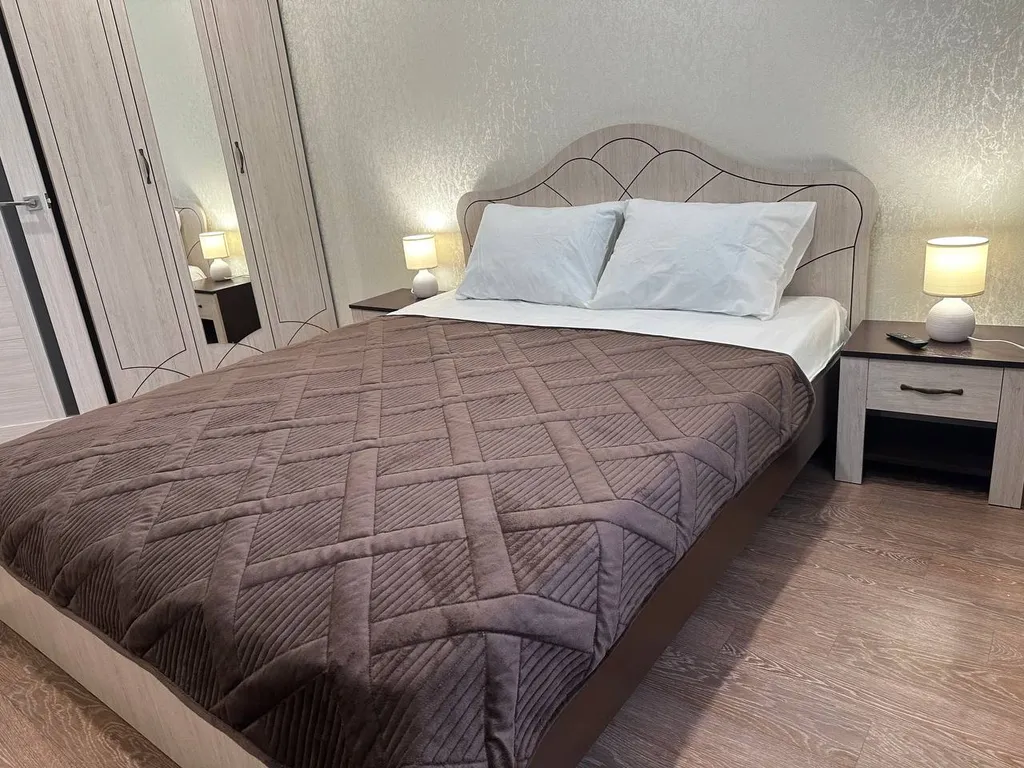 Time Apart/Уютная 3 х комнатная квартира в самом лучшем районе города — аренда посуточно в Курган