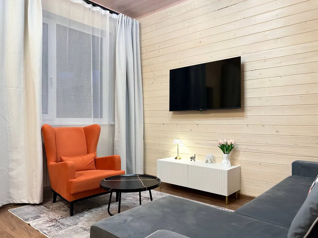 Дом с собственным сосновым лесом недалеко от поселка Сосново