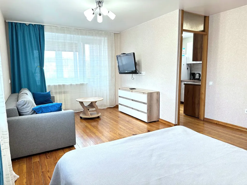 1-комнатная квартира с балконом в центре рядом с КемГУ и госпиталем